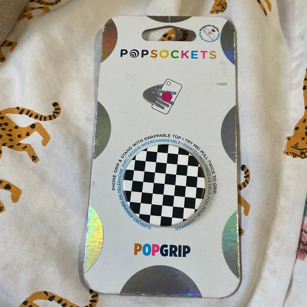 Checkered pop socket Brandon new